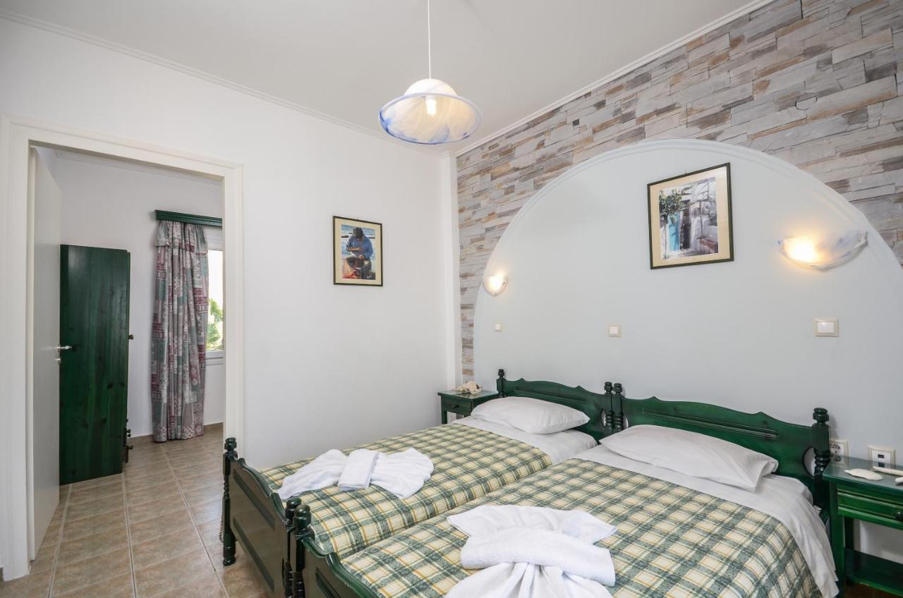 Polemis Studios & Apartments Ajía Ána Kültér fotó